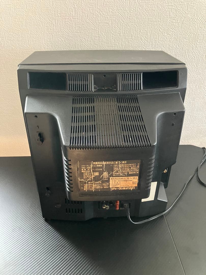 K*u様 【レトロゲーム】シャープ ブラウン管テレビ 14C-J58 1989年