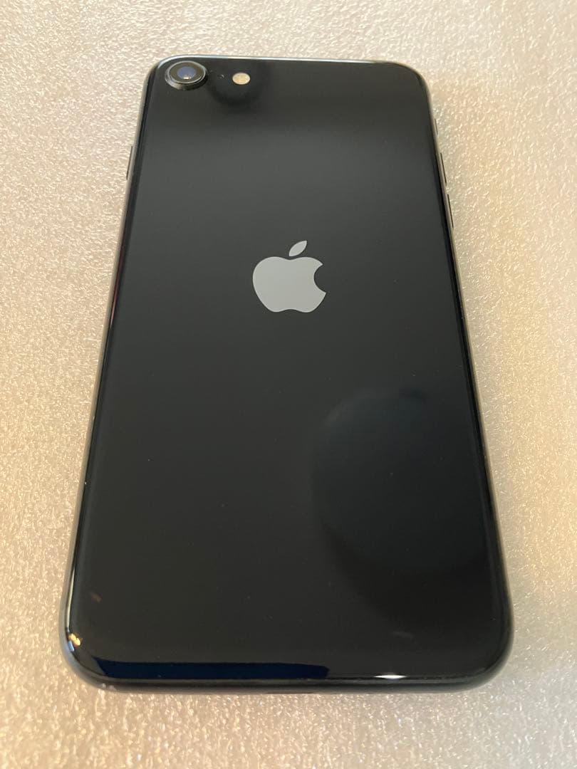 iPhone se3 64G ミッドナイト