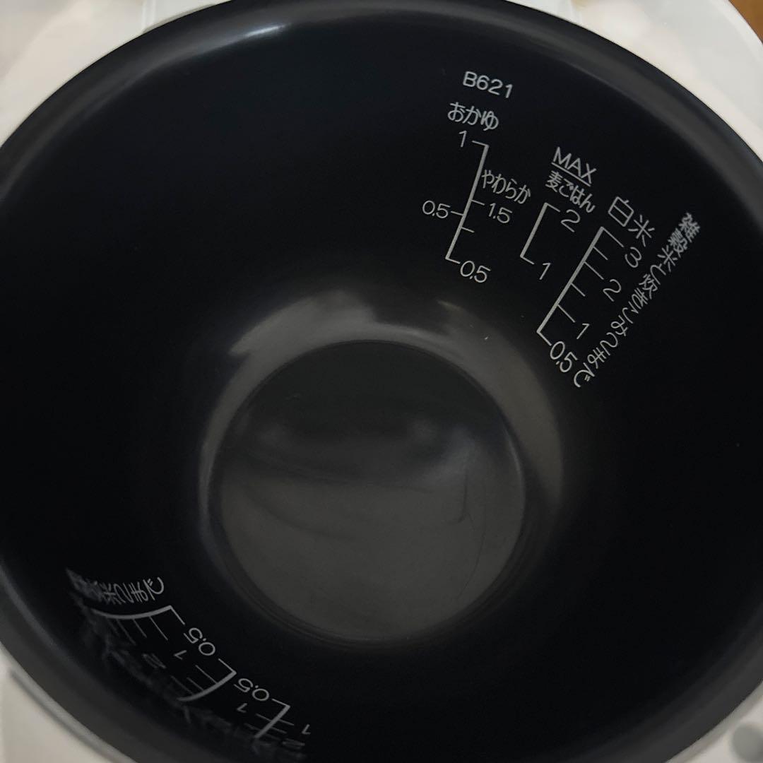 象印NP-RN05 炊飯器 3合炊き 2023年製