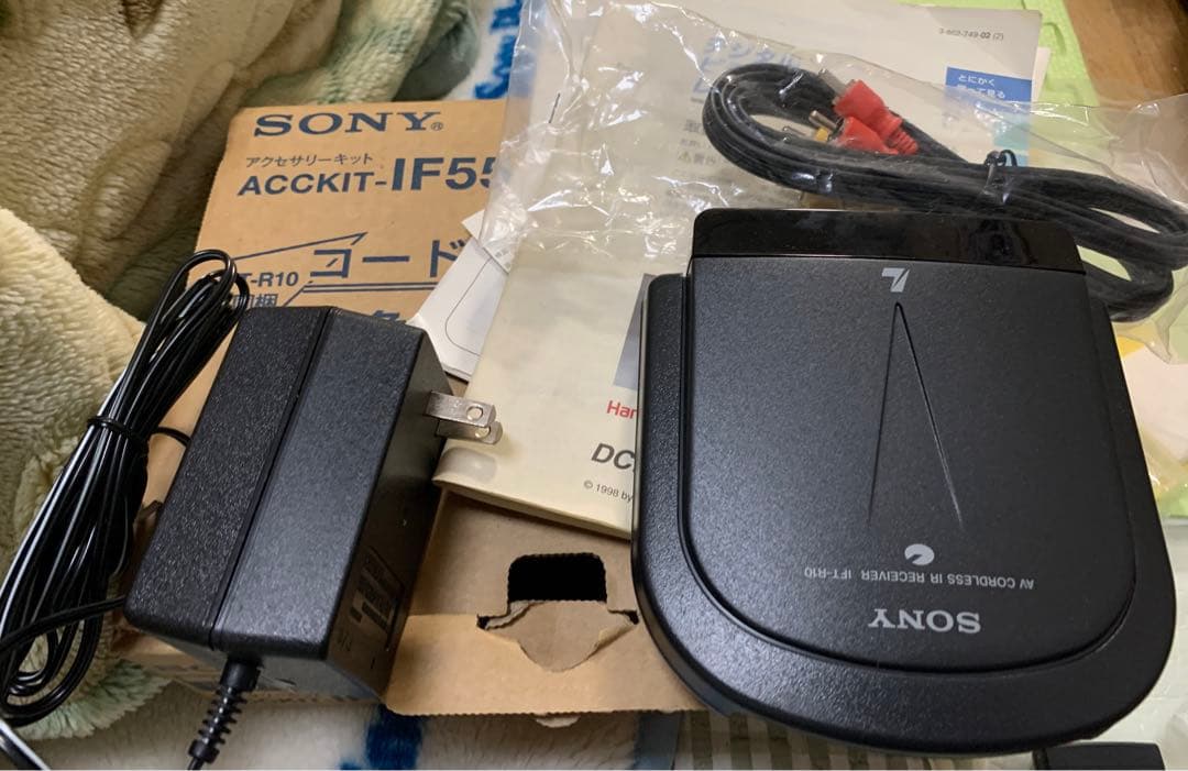 限界最終価格⭐️SONY 8mmビデオカメラ CCD-TRV90/未開封テープ3本