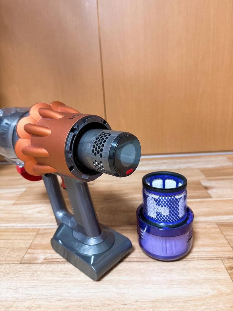 248 - ダイソン dyson SV18 掃除機 作動品