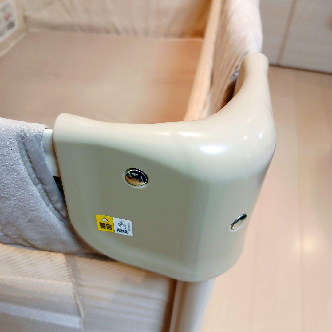 アップリカ　ココネル　エアープラス　ホワイトベージュ 収納袋つき