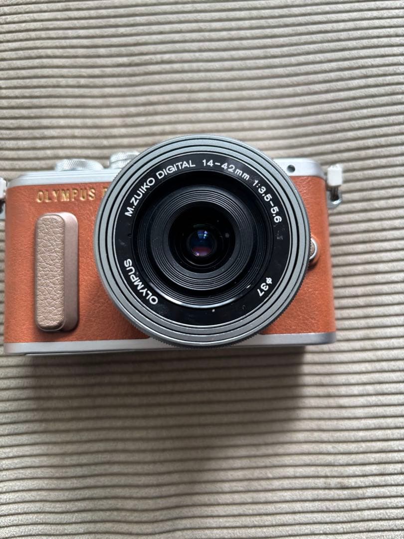 OLYMPUS PEN Ｅ-PL8