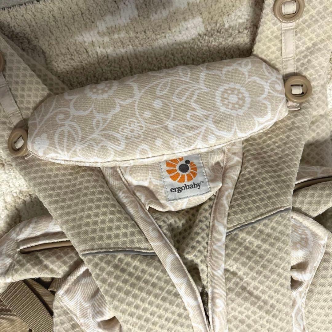 【美品】エルゴベビー　オムニブリーズ　抱っこ紐　今治タオルよだれカバー付