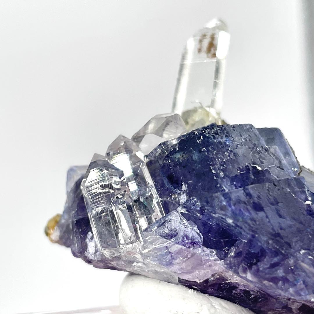 中国 ヤオガンシャン産 フローライト/水晶 共生 鉱物標本