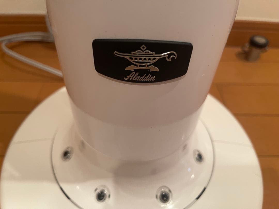 Aladdin 遠赤グラファイトヒーター　CAH-1G9Bホワイト 2021年製