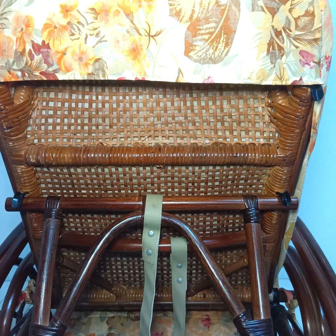 昭和レトロ 花柄　ラタンリクライニングチェア オットマン　ラック付き 籐家具