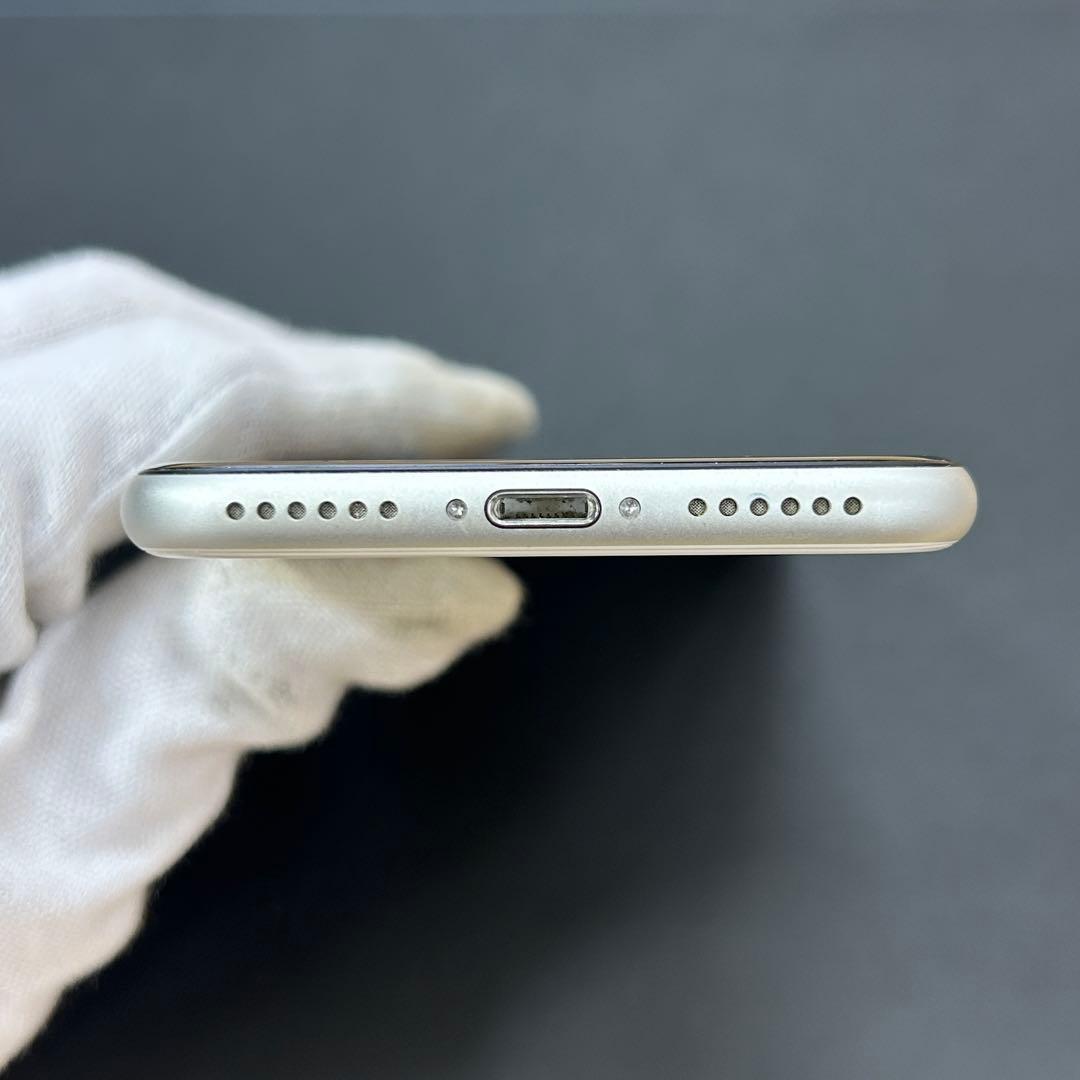 ニ*コ様 稼動 美品 iPhone SE 128GB アイフォン Apple ア