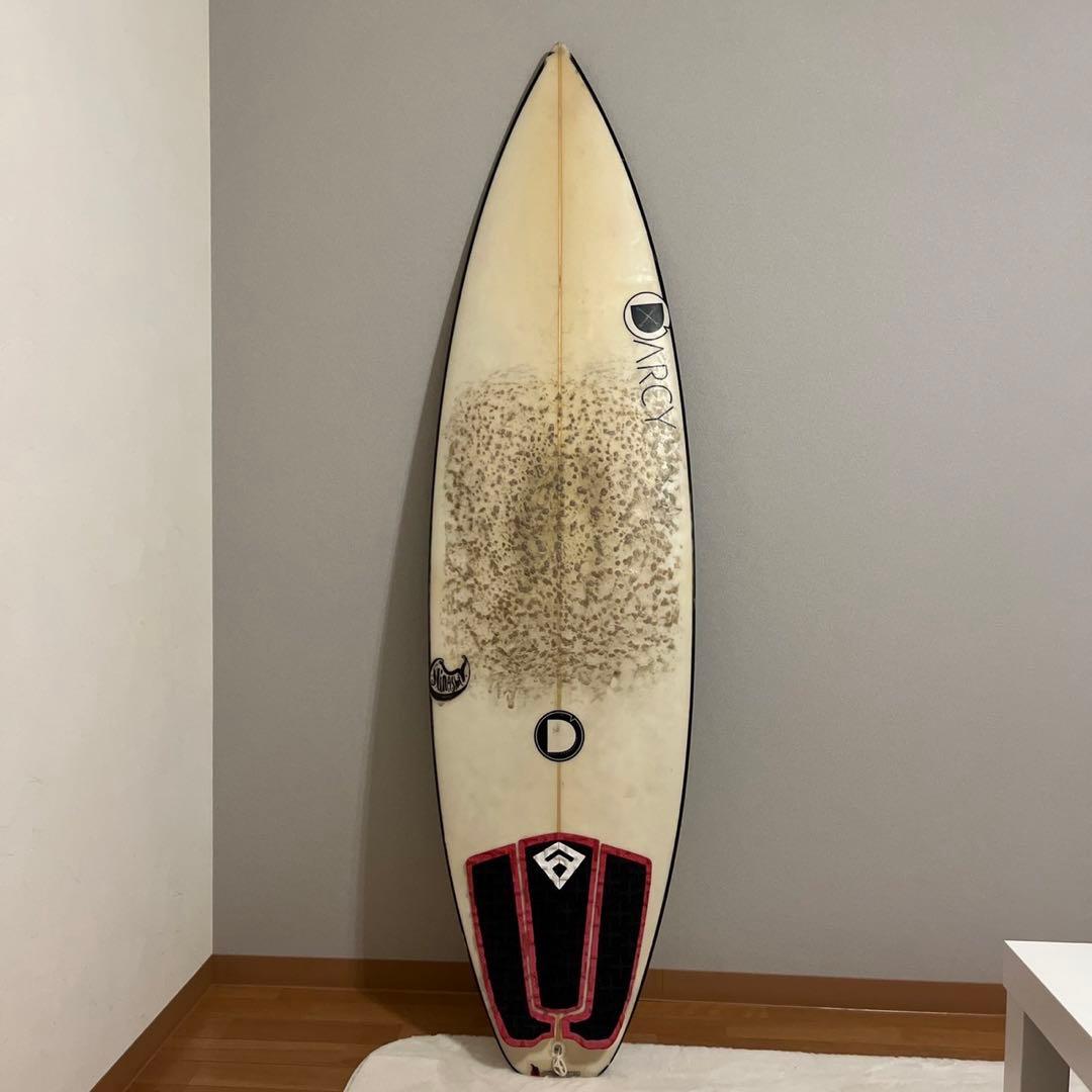 サーフボード　Darcy  Slingshot