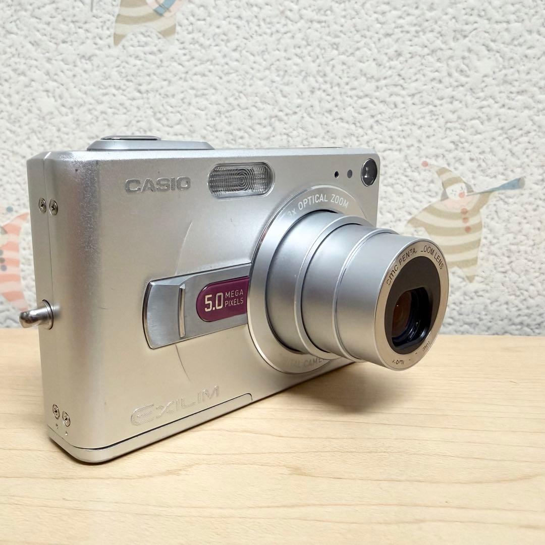CASIO カシオ EX-Z50 シルバー デジカメ コンデジ 充電器付
