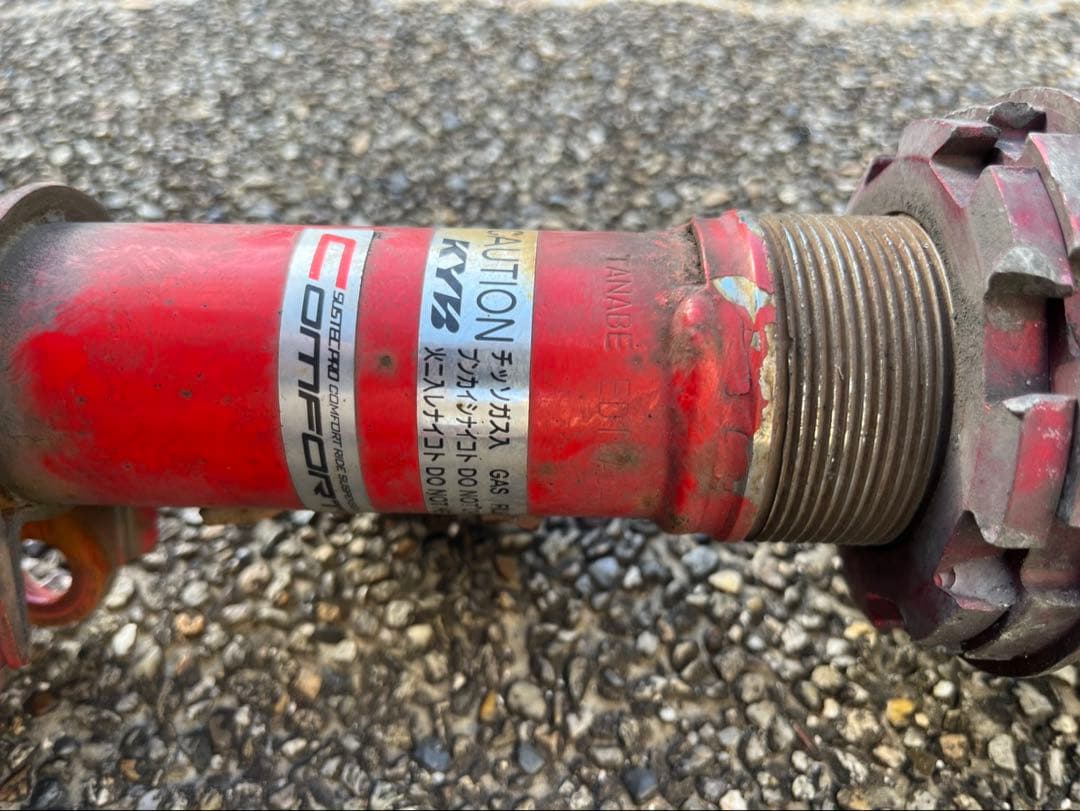 DA64 エブリー　KYB コンフォート タナベ　 車高調　おまけ付き