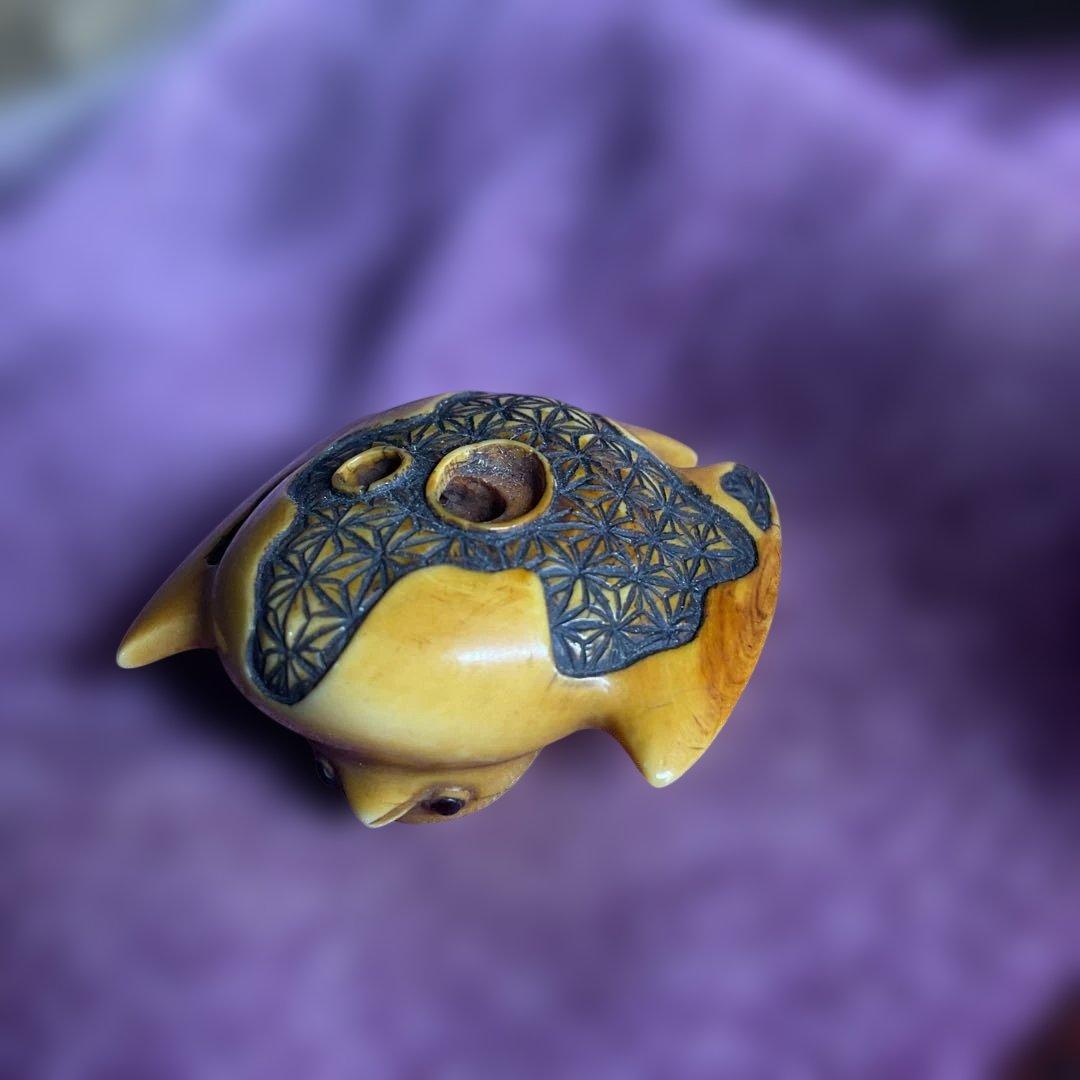 鳥型根付　　時代　　彫刻　骨董　古道具　　緒締　約4✖️4センチ