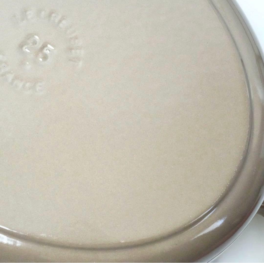 【美品】LE CREUSET　ココット オーバル リネン25cm