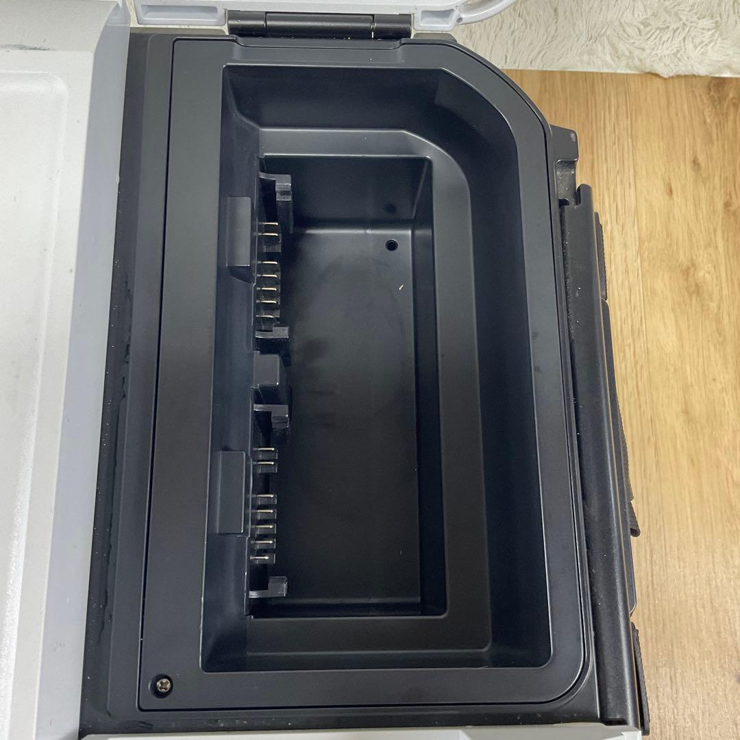 【しゅーへー】HIKOKI ハイコーキ コードレス冷温庫　UL18DB