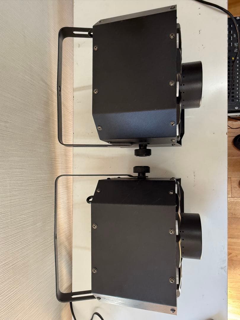 AMERICAN DJ STINGERII ムーンフラワーエフェクト　２台セット