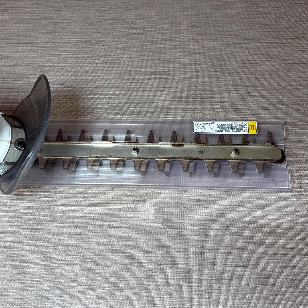 Makita MUH264DSH 芝刈り機 バリカン 充電器 バッテリー 替刃