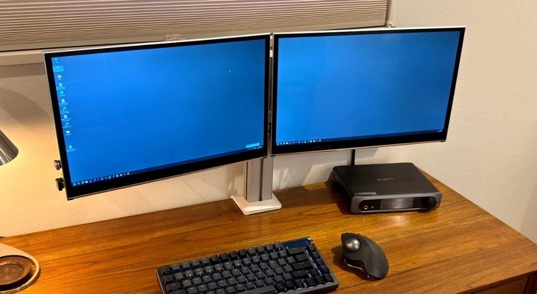 18.4インチ 4Kモバイルモニター MG184-UT01 スタイラスペン対応②