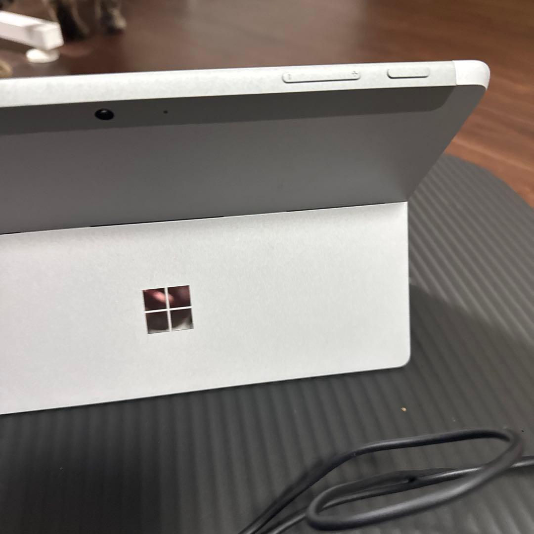 k*a様 美品　surface GO 2 Windowsタブレット 本体 物理キ
