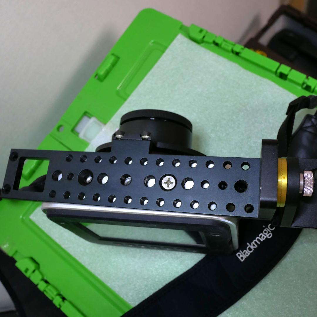 ビデオカメラ BMPC4K and GeniusRigCameraRig