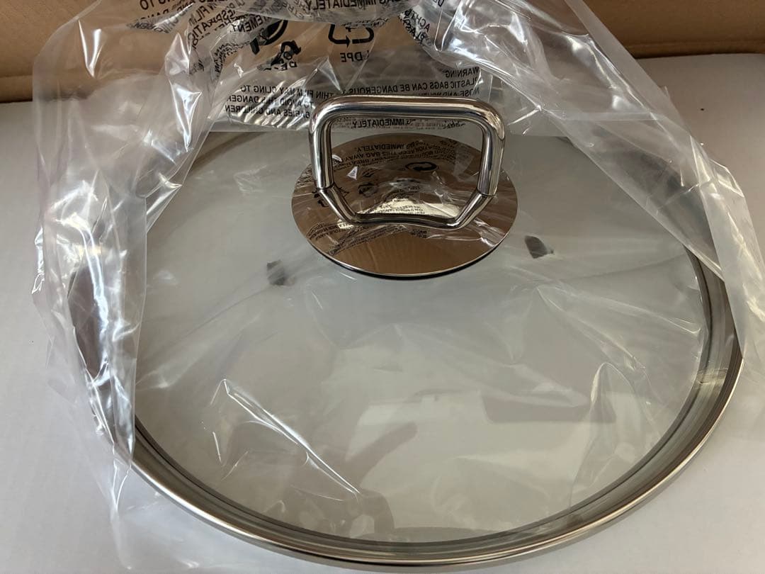 新品未使用　WMF ステンレス　鍋　4点 セット　蓋付き