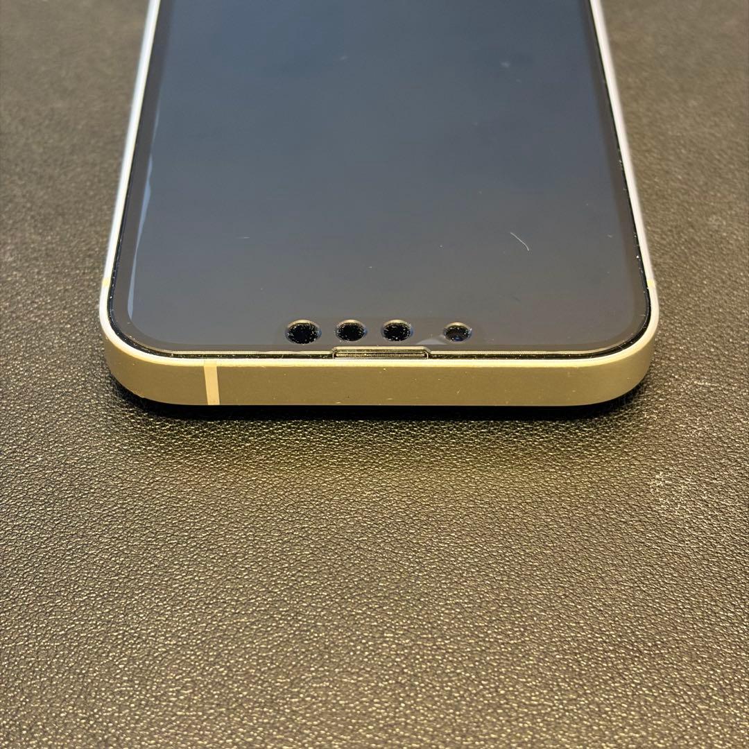 Apple iPhone 13 ホワイト 本体 バッテリー86% 128GB