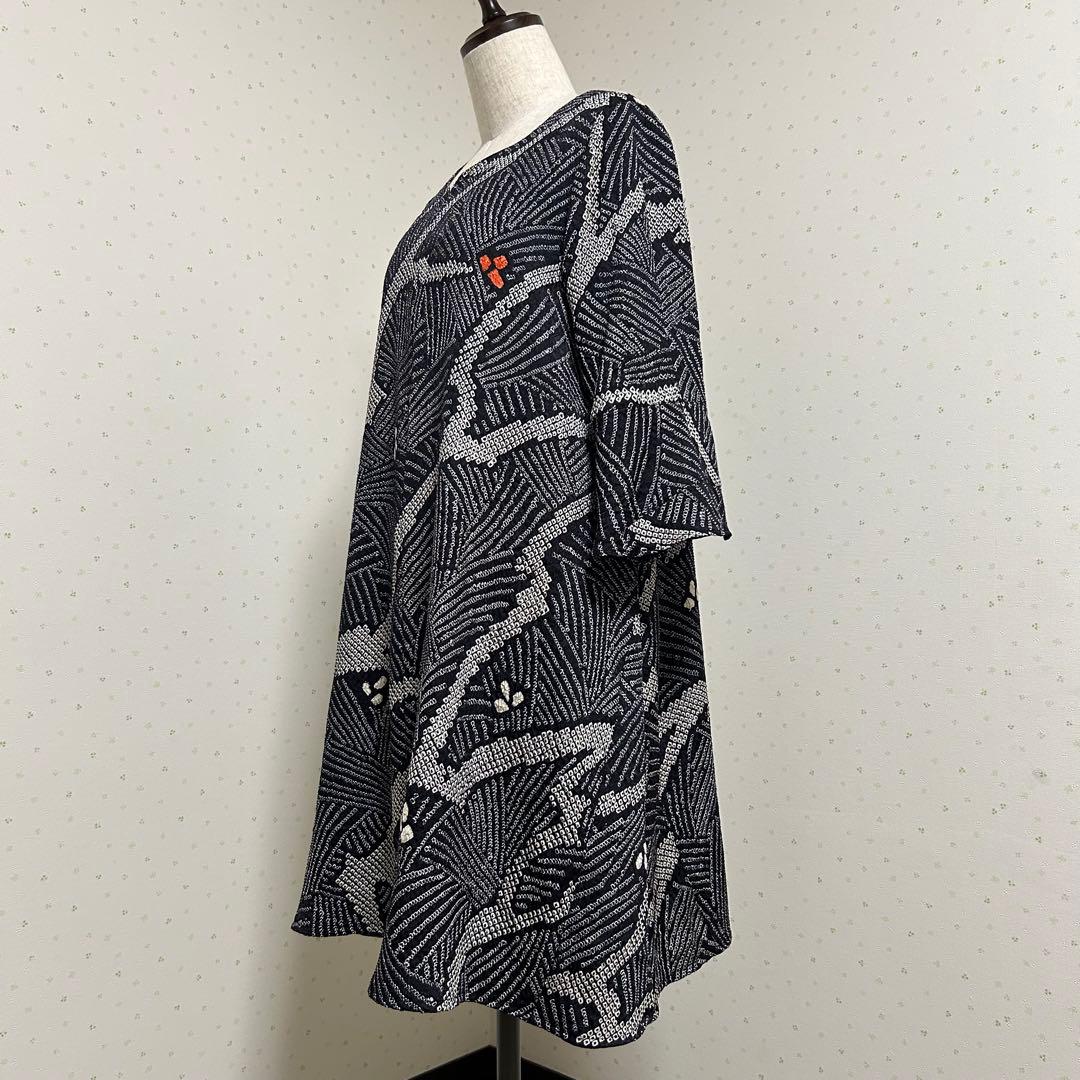 着物リメイク　新品正絹総絞りベルスリーブハート型ネックワンピ＊スヌード