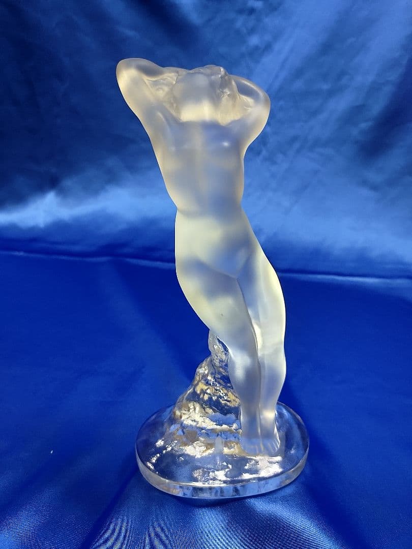 ラリック クリスタル裸婦像 ダンスーズ 踊り子の彫刻 フランス製