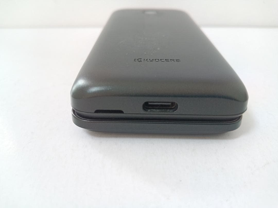 ☆ Y!mobile DIGNO ケータイ4 A203KC ブラック