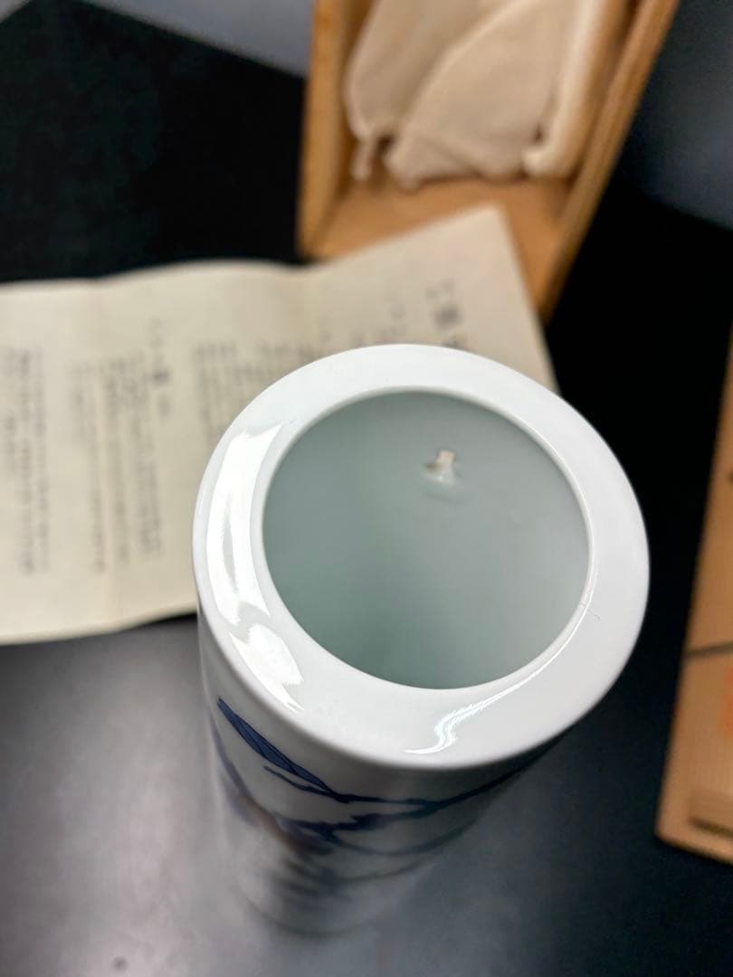 萩焼　柿右衛門写し 柿 小鳥 花瓶 筒形 染錦 美術品 陶器 共箱付き