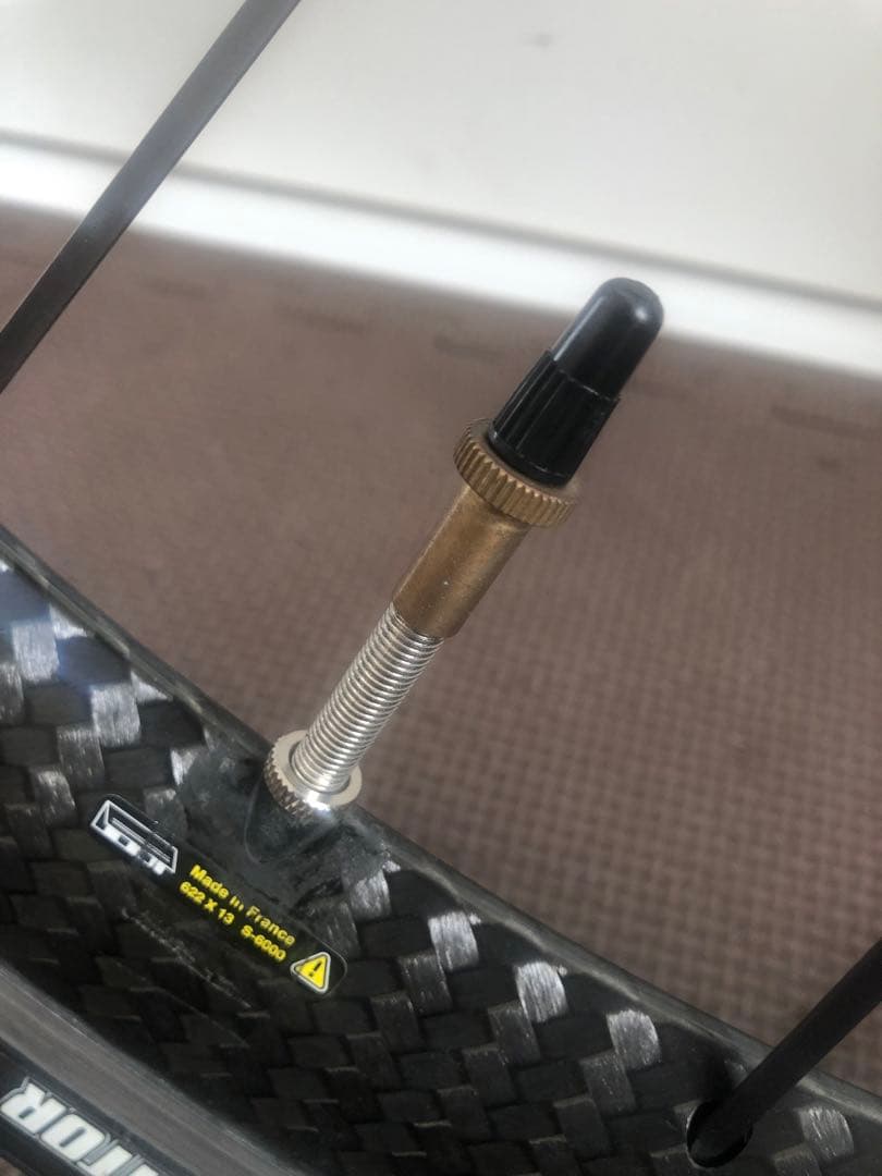 MAVICマビックレア　コスミックカーボン前輪のみタイヤ付き