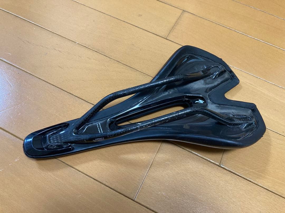 S-Works Toupe サドル　143mm