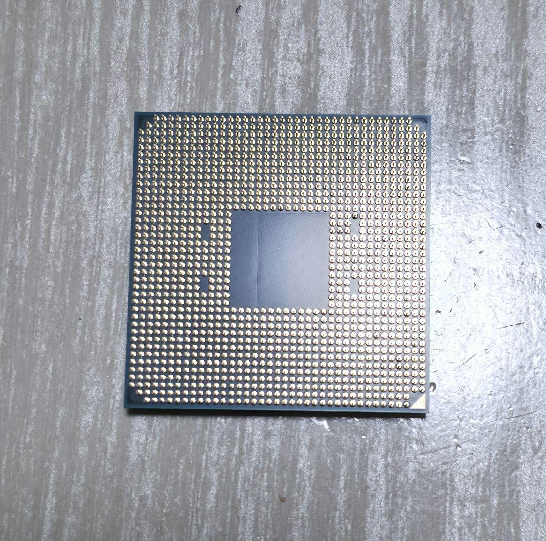 AMD Ryzen 7 5700x 中古品