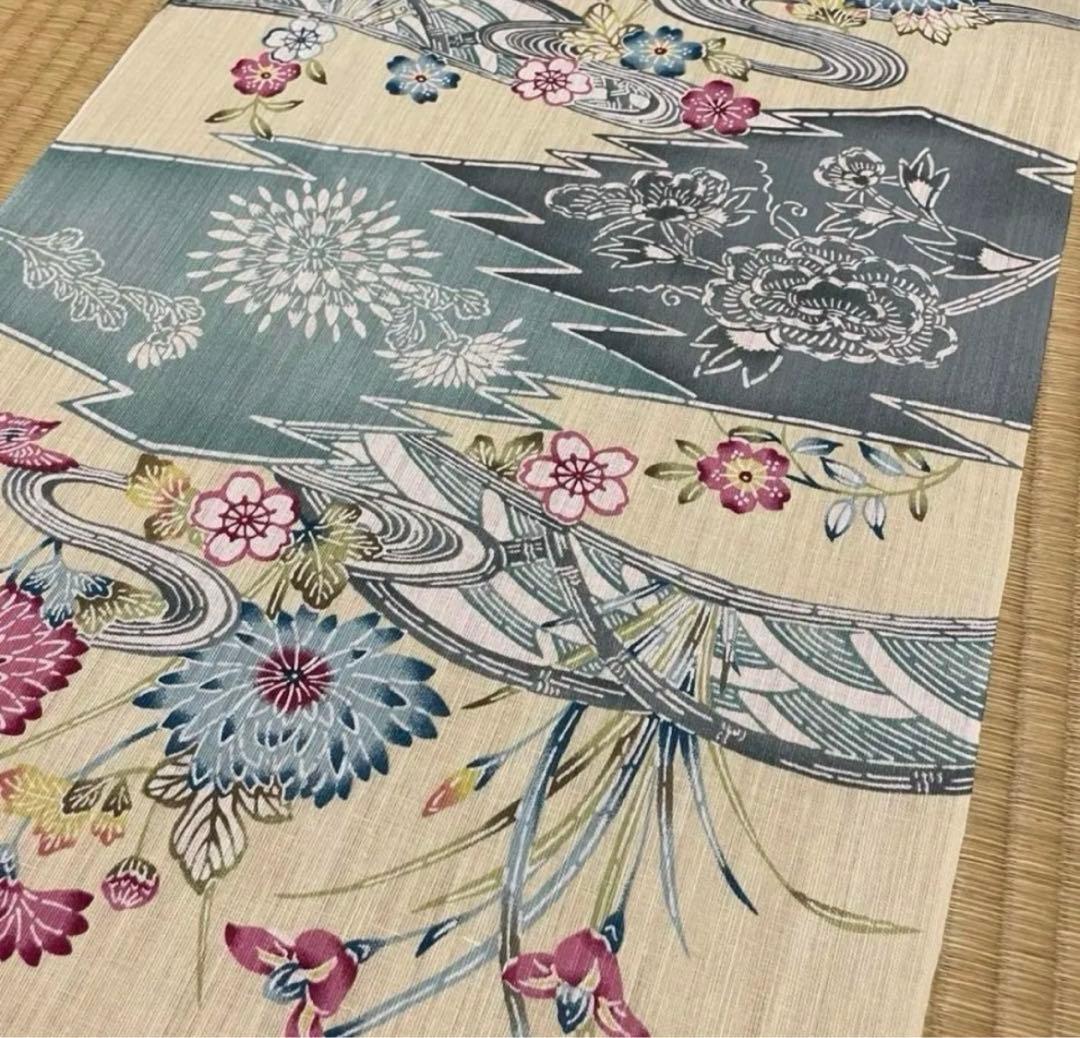 【はるの糸】高級ブランド浴衣　源氏物語　紅型調　綿麻浴衣　反物