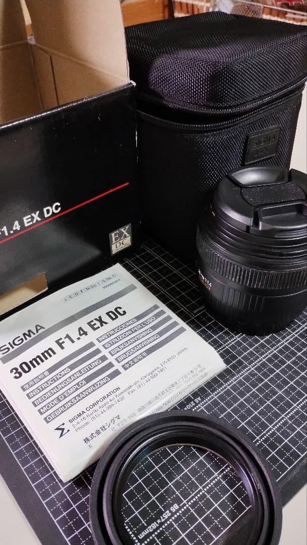 SIGMA 30mm F1.4 EX DC レンズ　Canon用