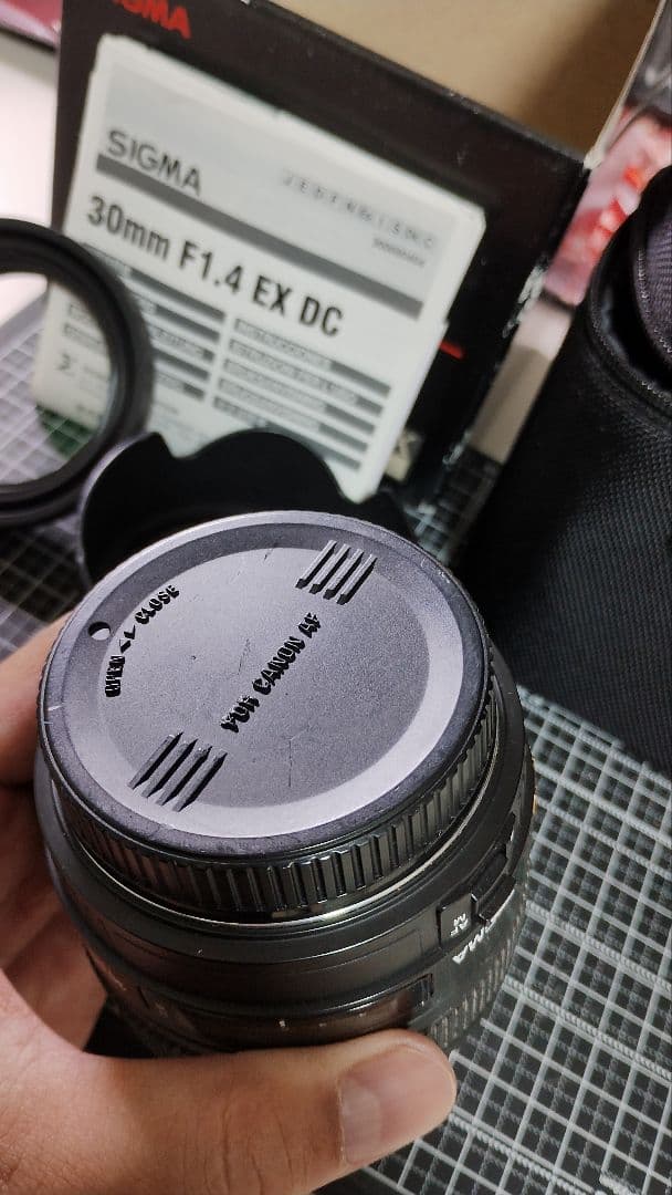 SIGMA 30mm F1.4 EX DC レンズ　Canon用