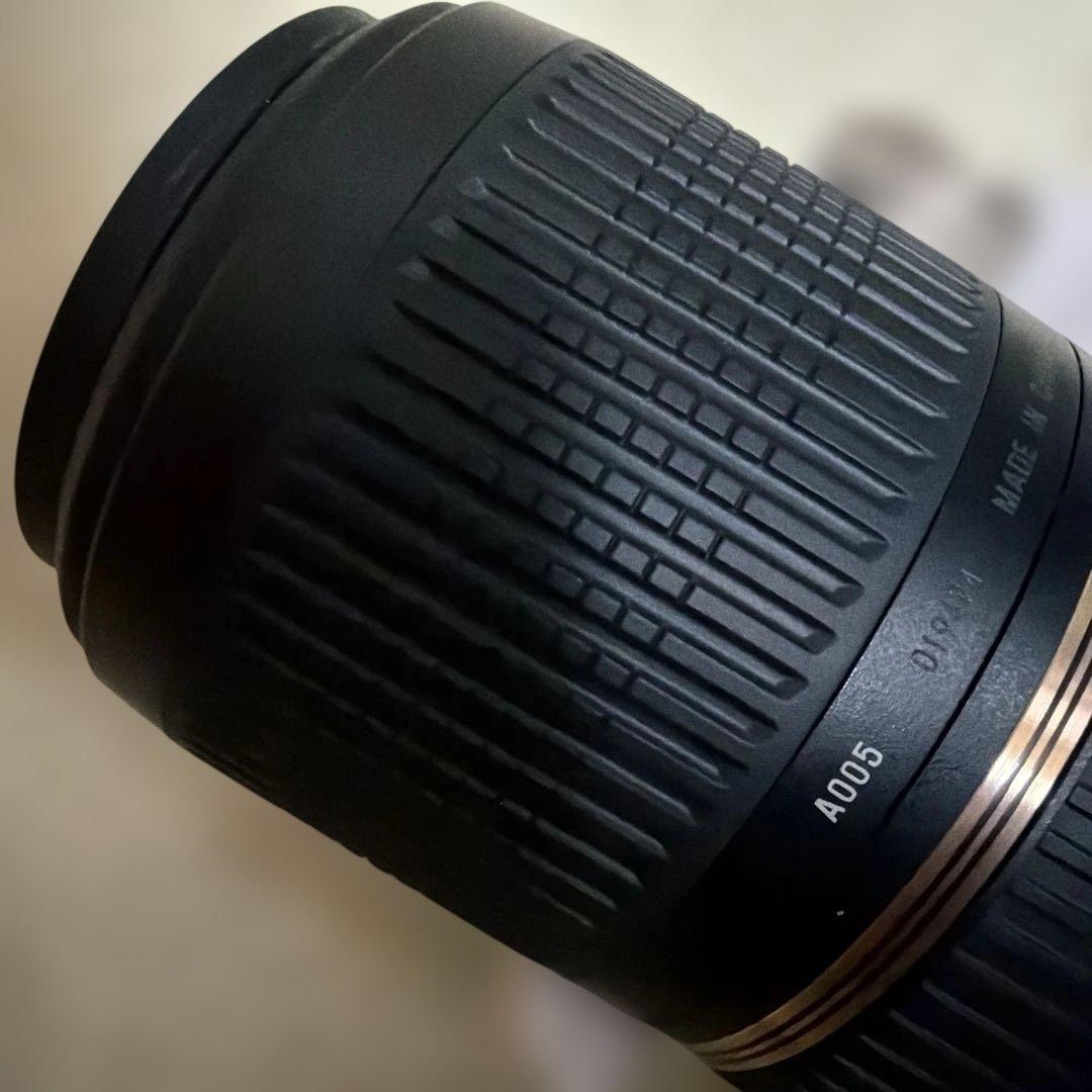 キャノン用　タムロンTAMRON SP 70-300mm Di レンズ