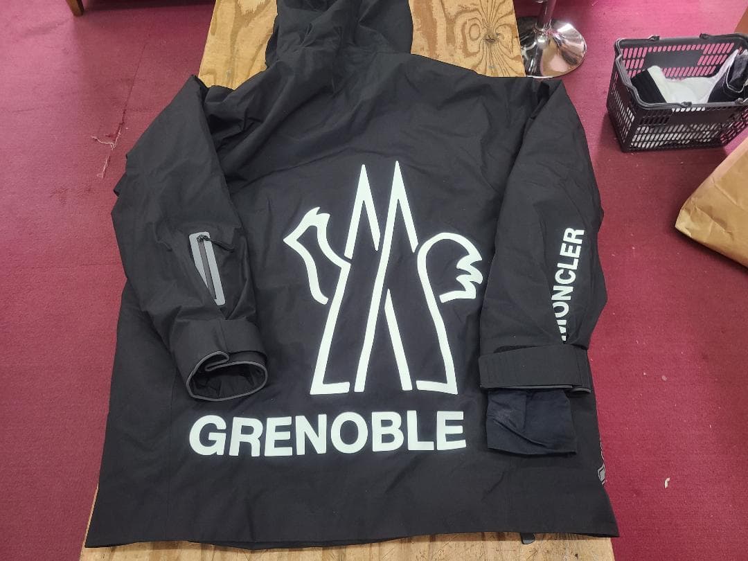 MONCLER GRENOBLE STAZ スキージャケット