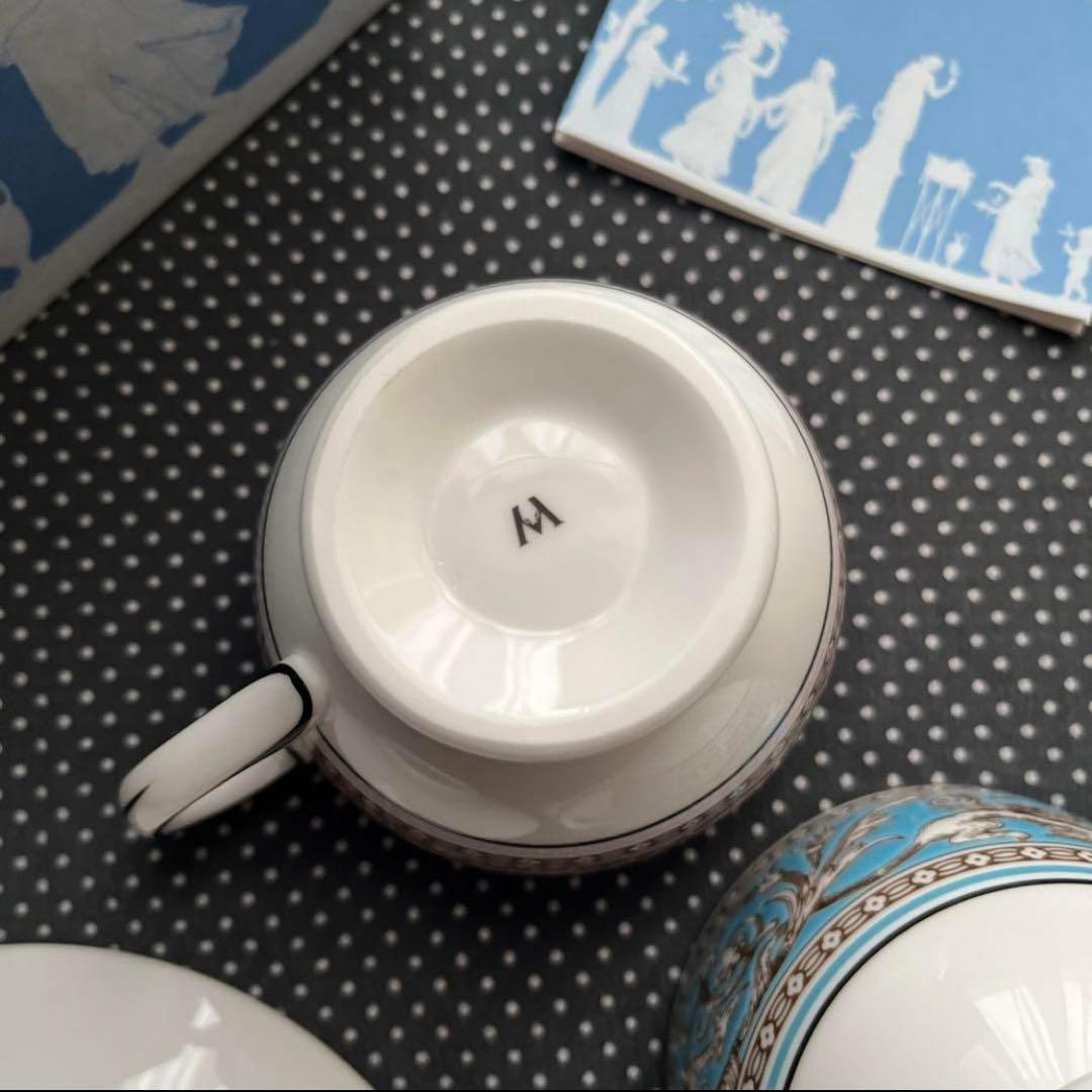 ウェッジウッド フロレンティーン　カップ＆ソーサー　ピンク　ターコイズ