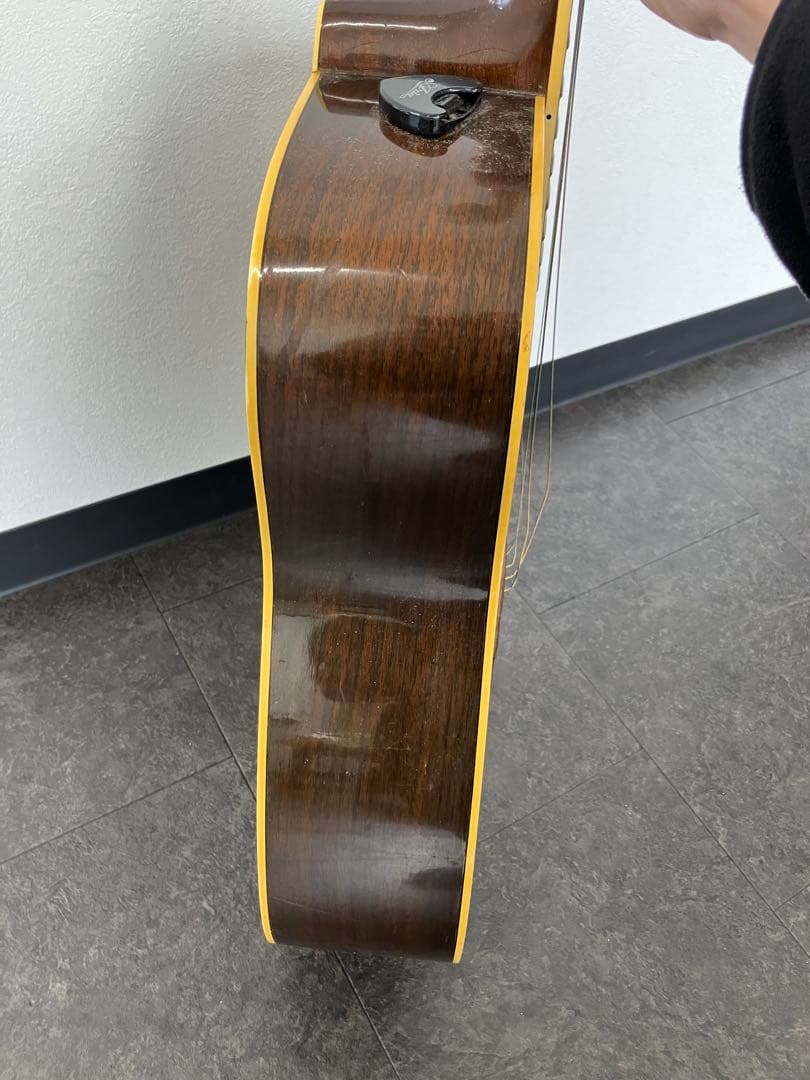 値下希少　YAMAHA アコースティックギター　FG−300J 黒ラベル　ヤマハ