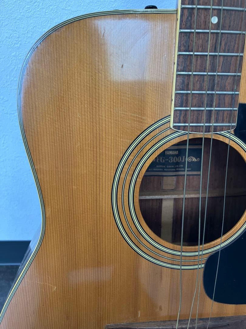 値下希少　YAMAHA アコースティックギター　FG−300J 黒ラベル　ヤマハ