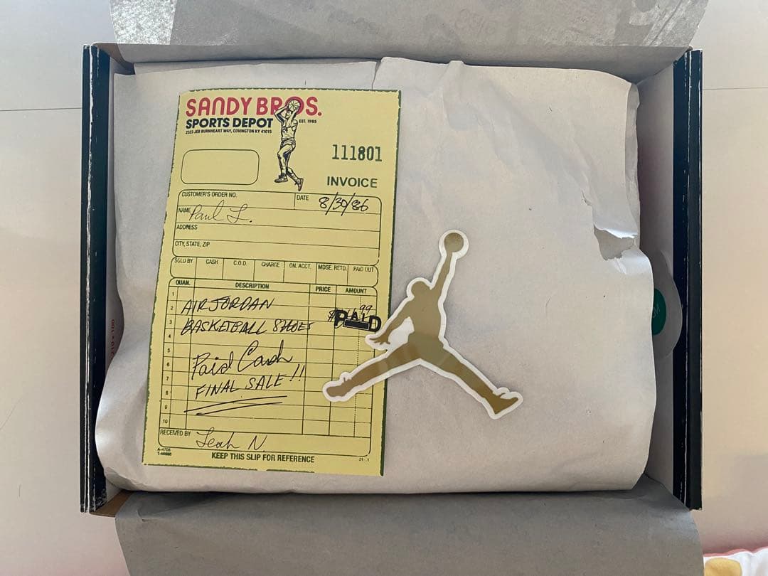 スニーカー NIKE AIR JORDAN 1 4Y