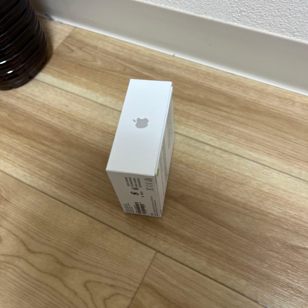新品未開封　Apple AirPods 本体