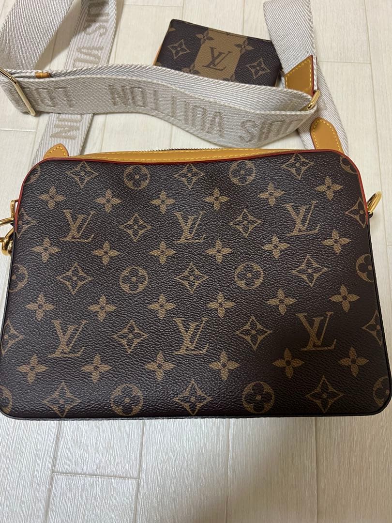Louis Vuitton × NIGO モノグラムトリオメッセンジャー