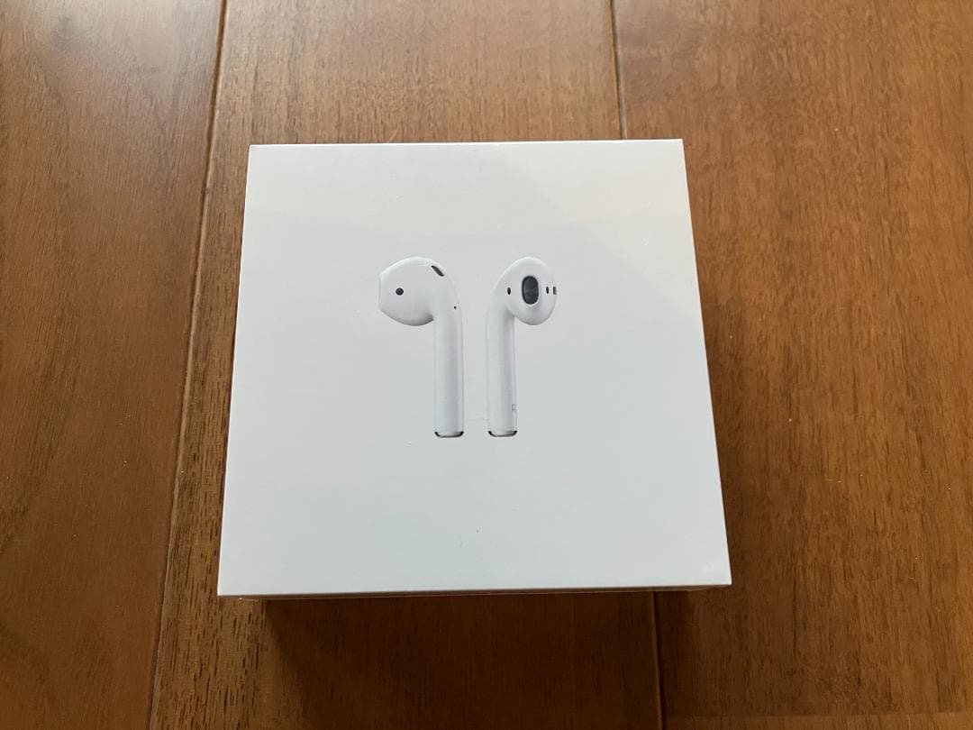 未開封 AirPods with Charging Case 第2世代