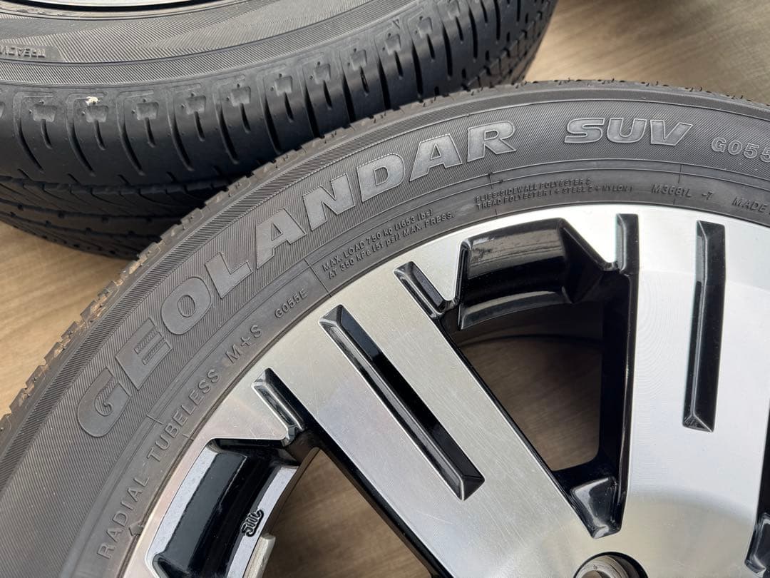 【送料込み】デリカD:5後期 純正タイヤ付きホイール 4本セット