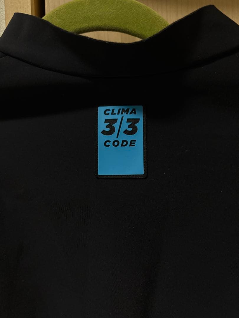 美品ASSOS EQUIPE RS SS Winter Mid Layer