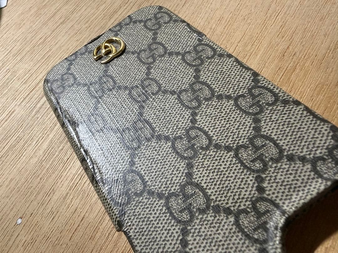 Gucci iphone 16 pro max スマホケース