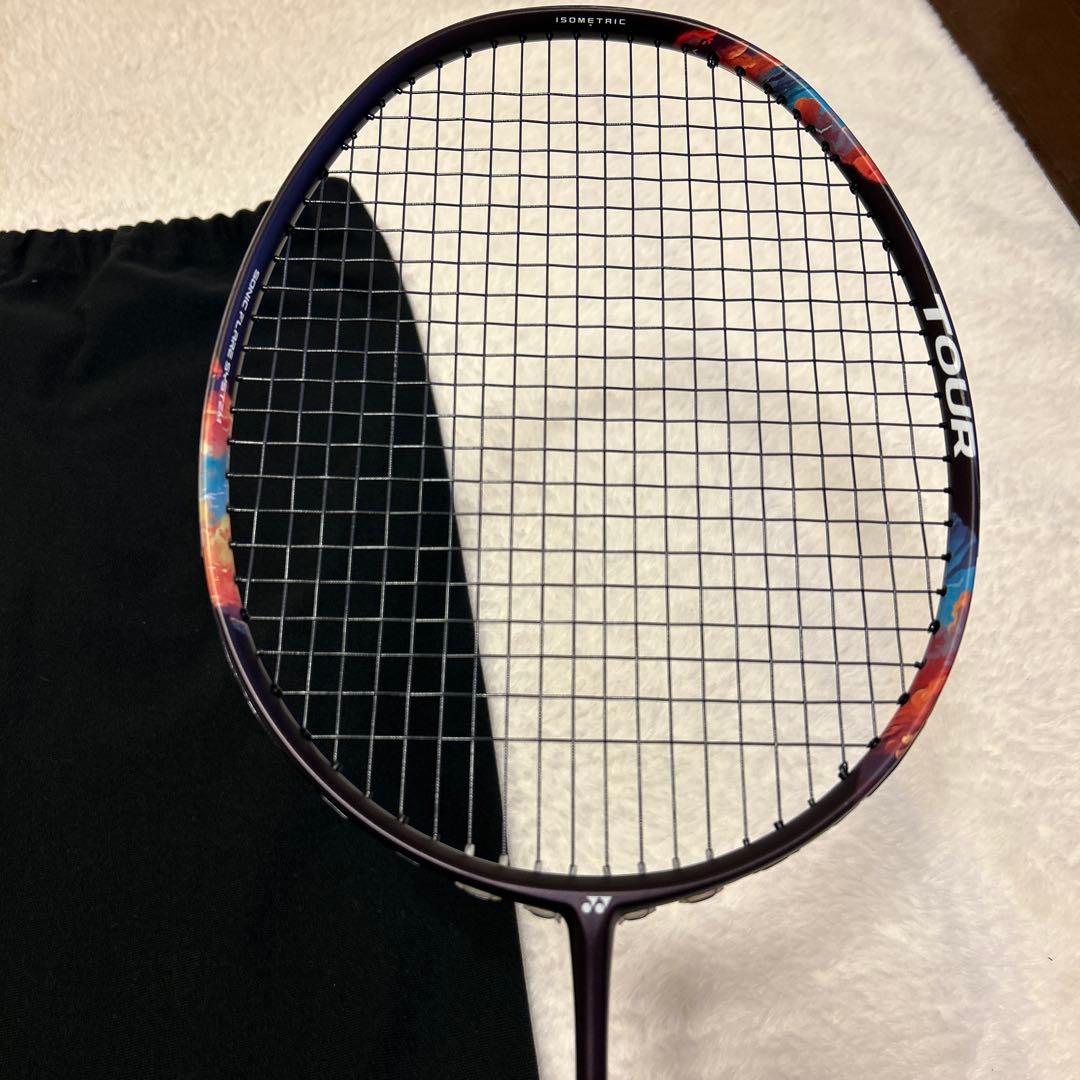 YONEX TOUR バドミントンラケット 専用ケース付き