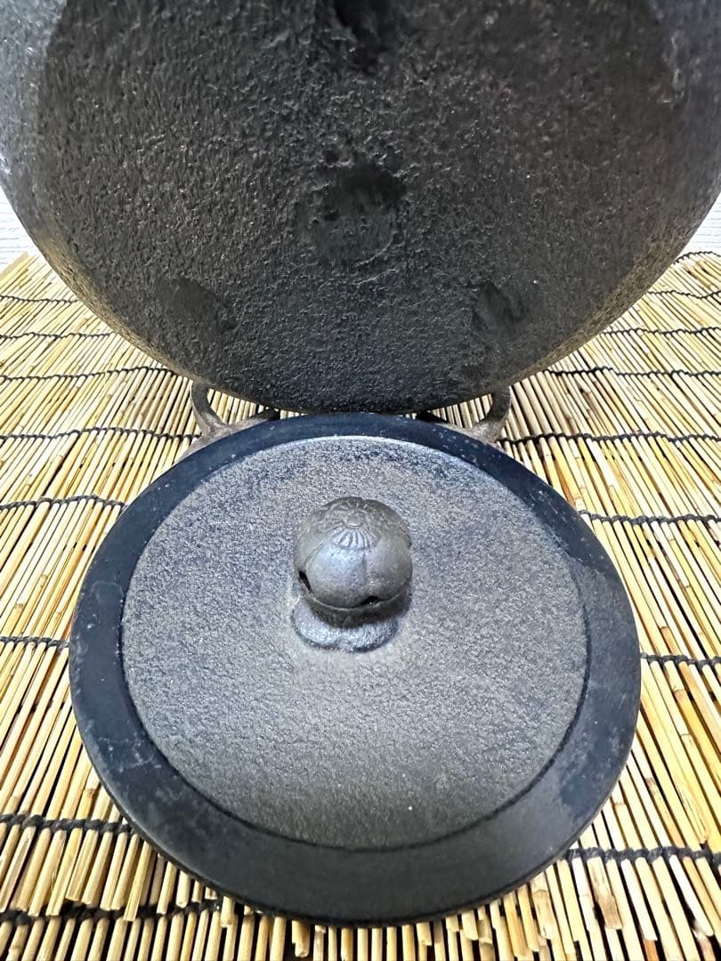 未使用、長期保管品 南部三厳堂 ５０型 巨大鉄瓶　南部鉄瓶　南部鉄器　鉄瓶