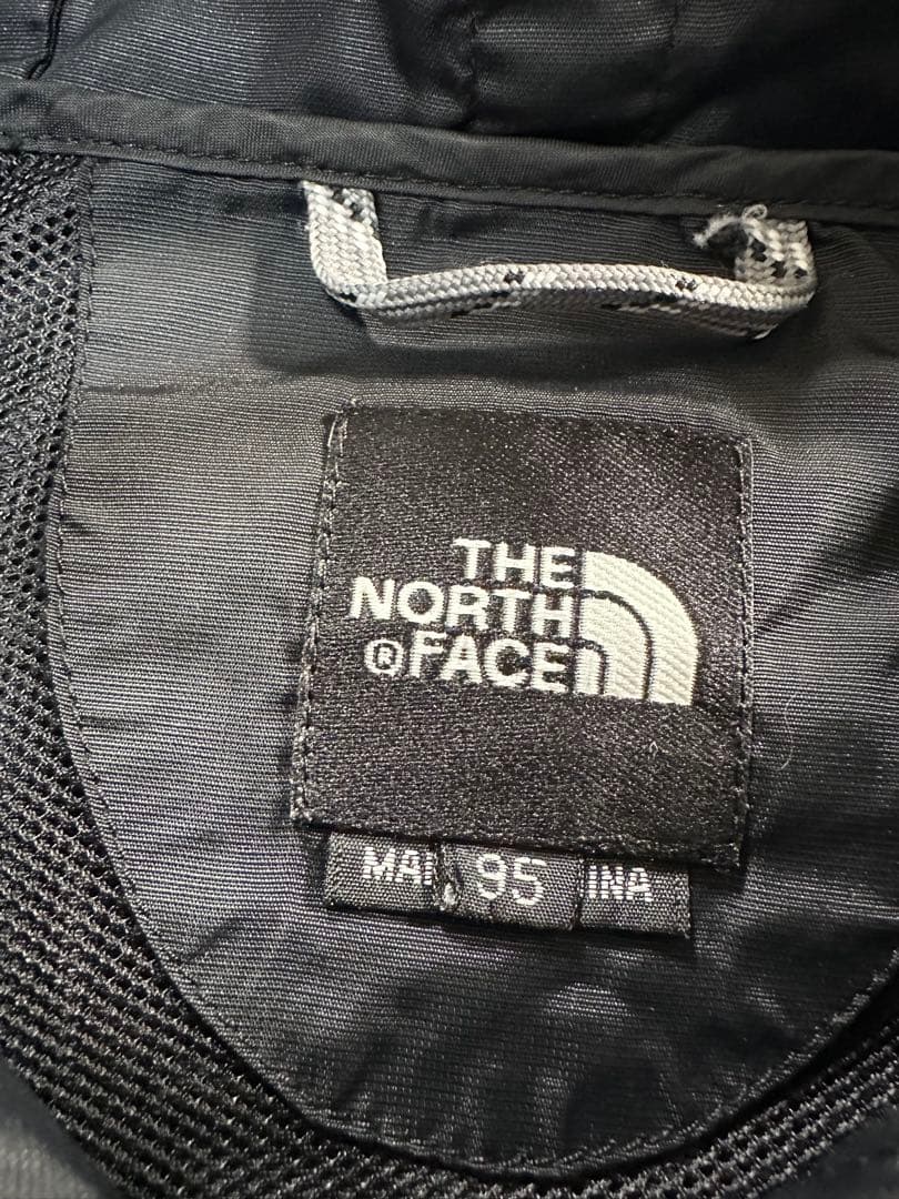 THE NORTH FACE ナイロンジャケット マウンテンパーカー　刺繍ロゴ